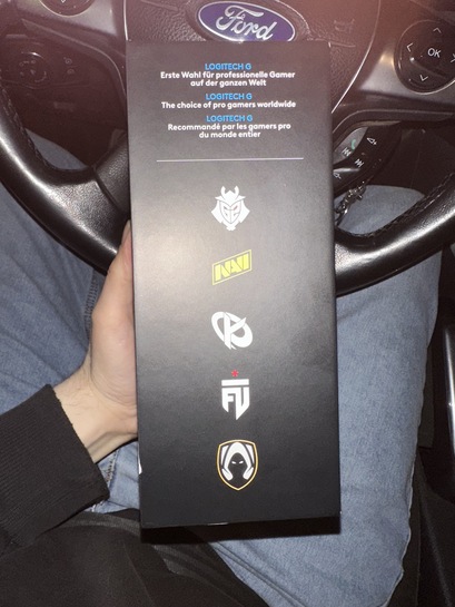 imagepickerE6A3389E-BC14-4C0D-8E7B-C87C059BF266-23219-000002FA7B01AFFD