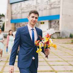 Антон_Симонов