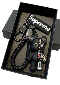 Брелок с механическим медведем (от двух единиц 42₽, с картой OZON, из-за рубежа)